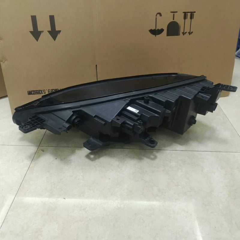 BYD Sealion 7 Front Lights