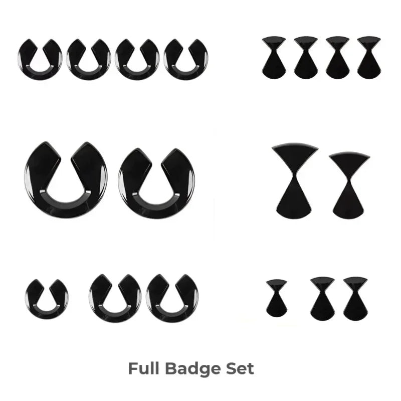 Insignia Negra para Denza B8