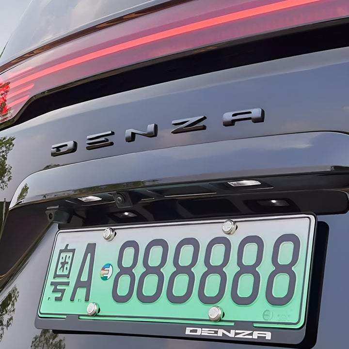 Embellecedor del emblema trasero para DENZA