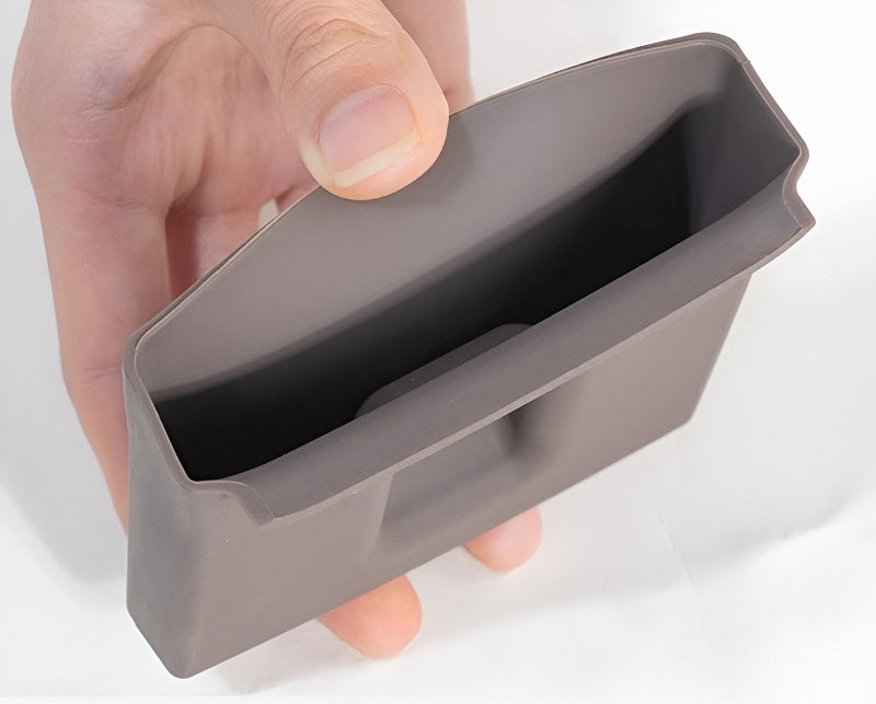 Almohadilla protectora de carga inalámbrica para el lateral del asiento de la segunda fila para DENZA