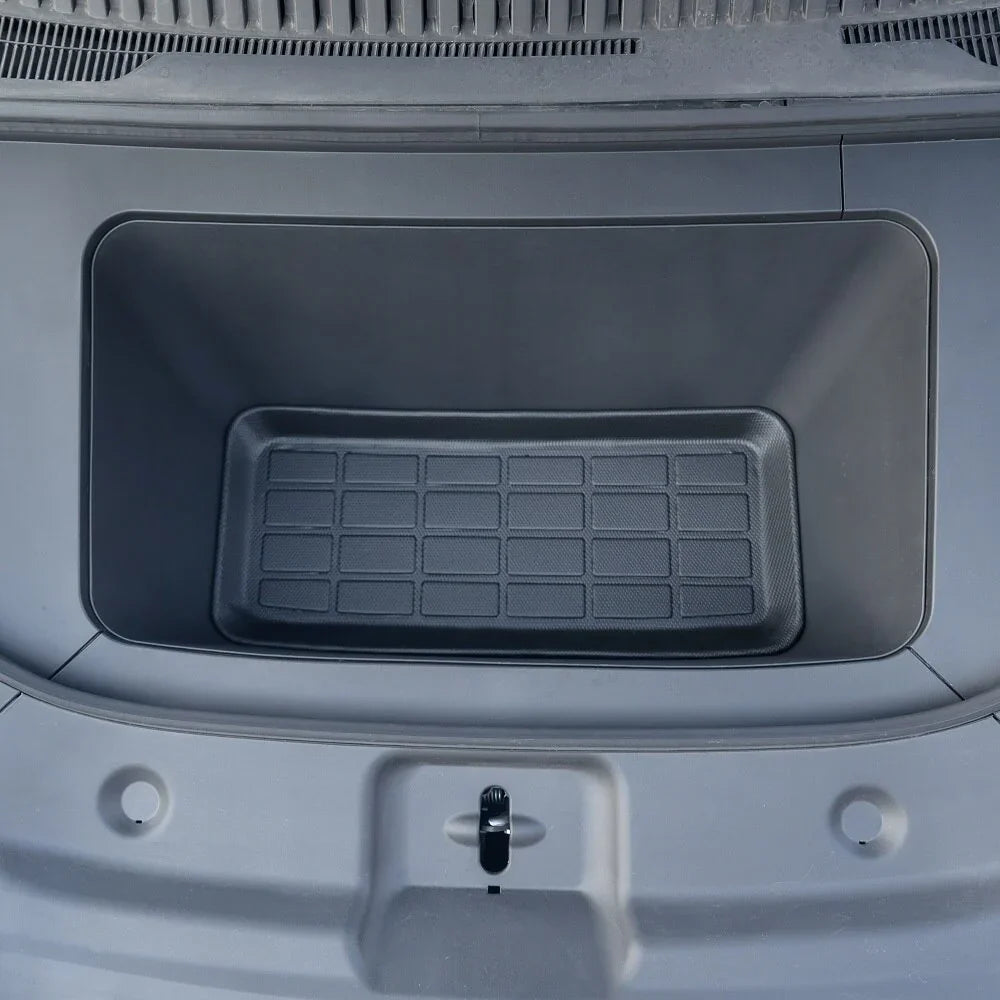 Trunk Inner Close (esc)